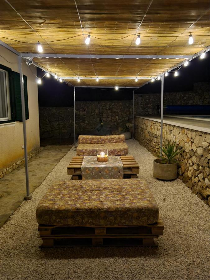 Olive Tree - House With Pool Βίλα Vinišće Εξωτερικό φωτογραφία